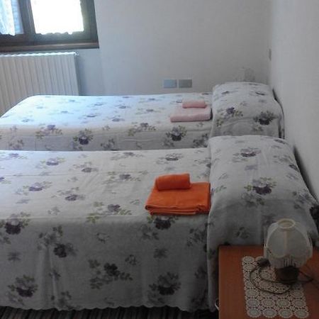 Casa Livia Maria Apartment Teglio Luaran gambar