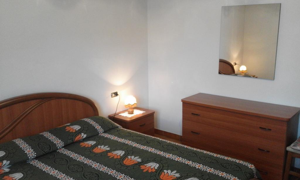 Casa Livia Maria Apartment Teglio Luaran gambar