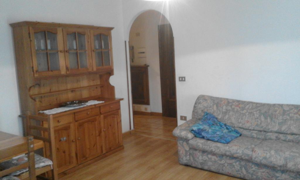 Casa Livia Maria Apartment Teglio Luaran gambar