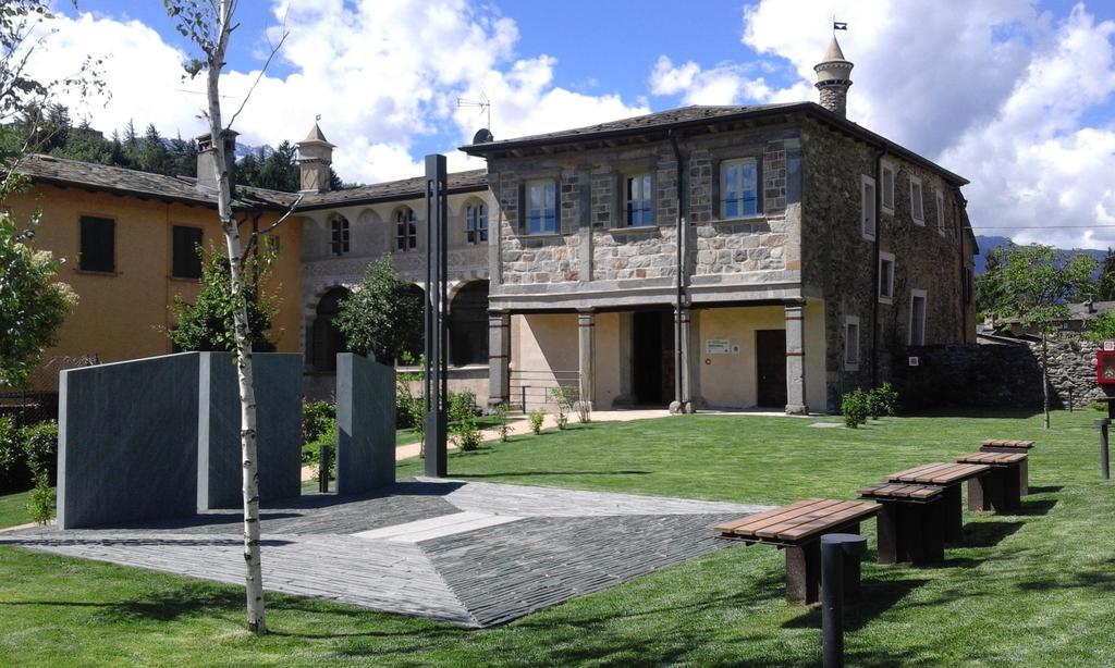 Casa Livia Maria Apartment Teglio Luaran gambar
